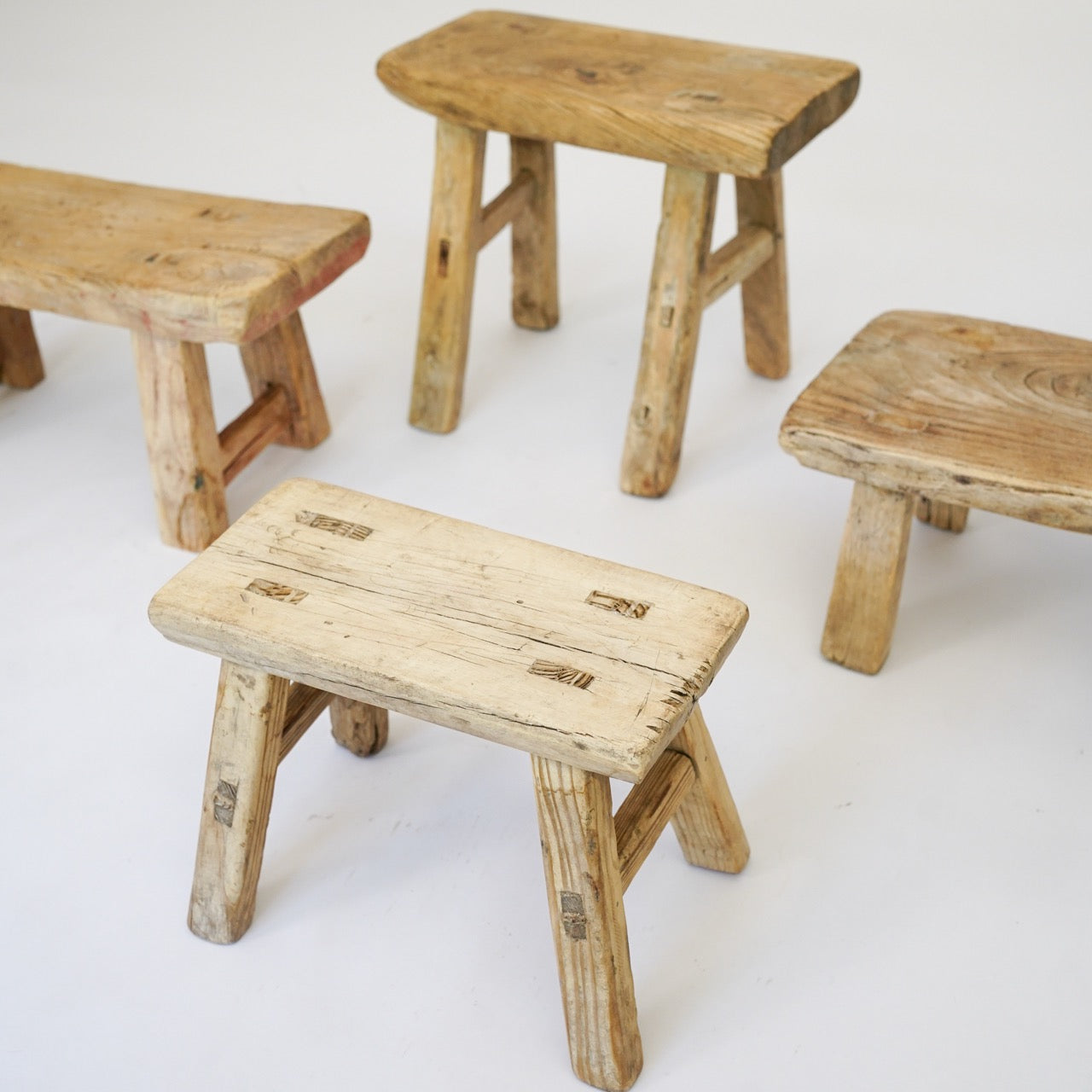 * Free Gift: Rustic Mini Stool Decor