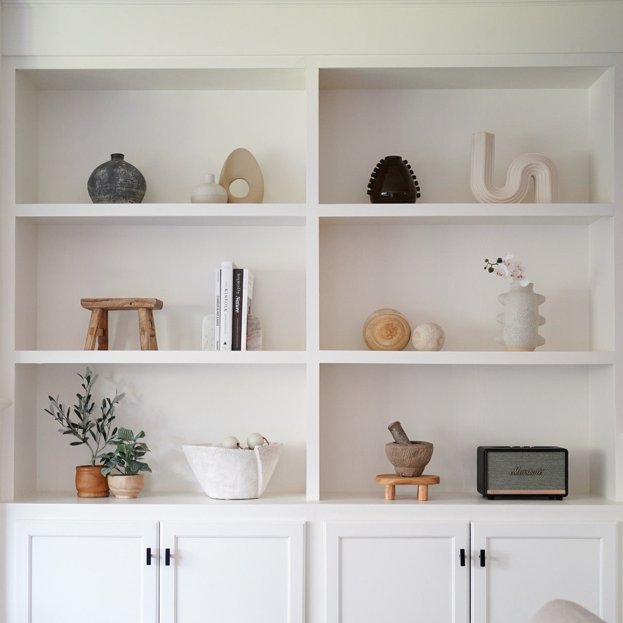 * Free Gift: Rustic Mini Stool Decor
